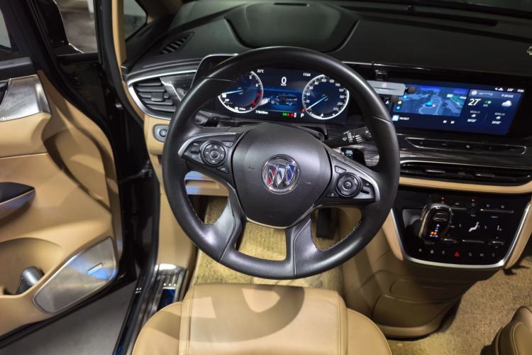 Used Buick GL8 2020 ES Land Cruiser 653T Luxury Edition Steering Wheel