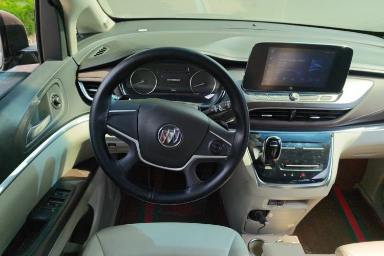 Used Buick GL8 2020 Land Cruiser Executive Class 652T Comfort Model Steering Wheel