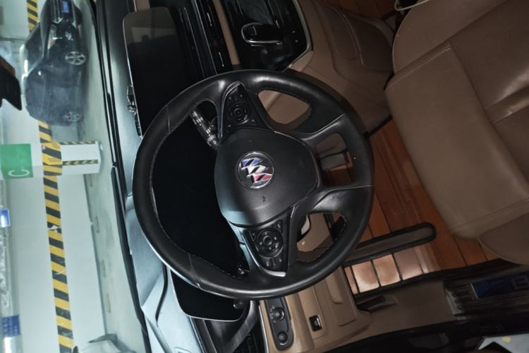 Used Buick GL8 2020 ES Land Cruiser 653T Luxury Edition Steering Wheel