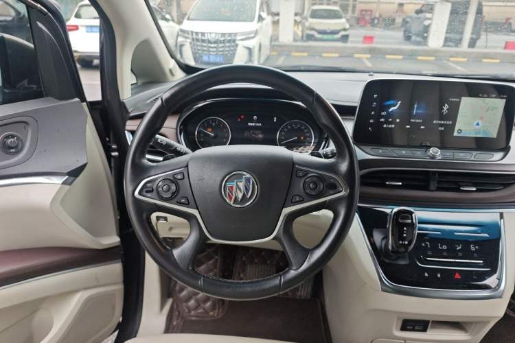 Used Buick GL8 2020 Land Business Class 652T Premium Model Steering Wheel
