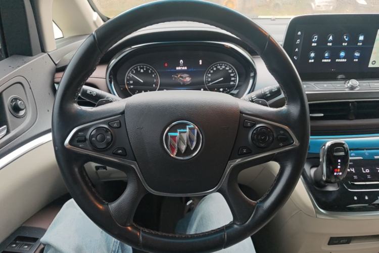 Used Buick GL8 2020 Land Business Class 652T Luxury Model Steering Wheel