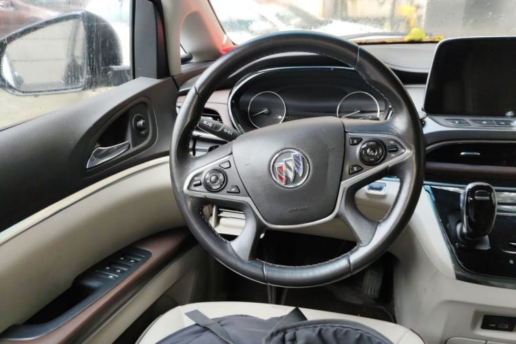 Used Buick GL8 2020 Land Business Class 652T Premium Model Steering Wheel