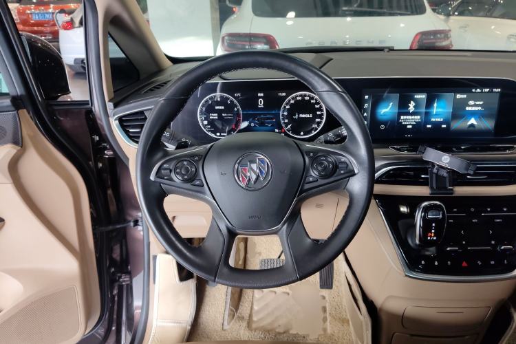 Used Buick GL8 2020 ES Land Cruiser 653T Luxury Model Steering Wheel