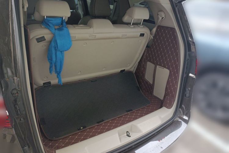 Used Buick GL8 2020 Land Business Class 652T Luxury Model Trunk
