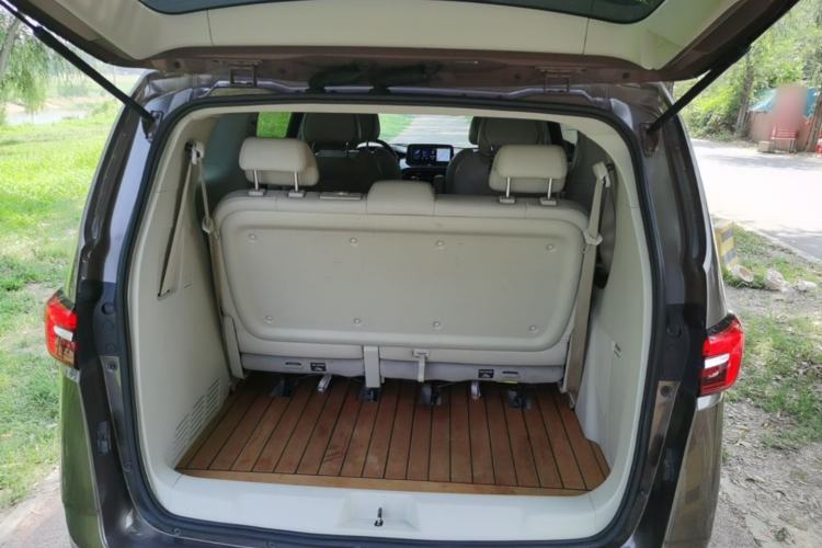 Used Buick GL8 2020 Land Business Class 652T Luxury Model Trunk