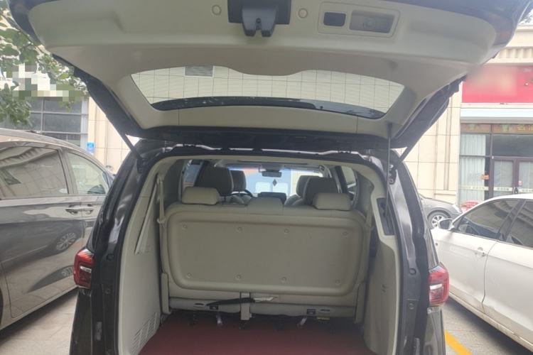 Used Buick GL8 2020 Land Business Class 652T Premium Model Trunk