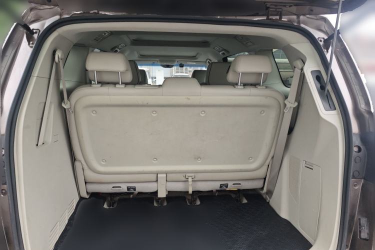 Used Buick GL8 2020 Land Business Class 652T Premium Model Trunk