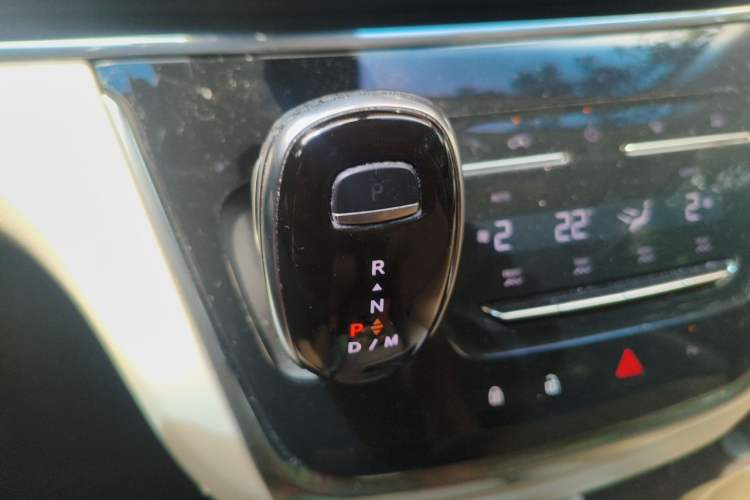 Used Buick GL8 2020 Land Business Class 652T Luxury Model Vehicle Key