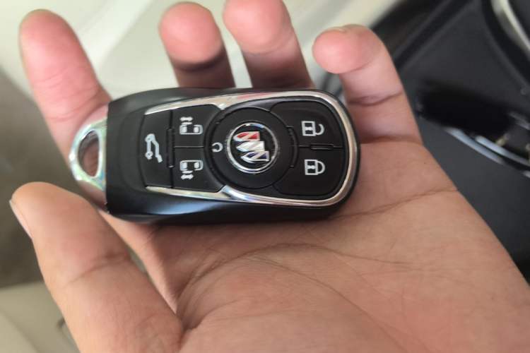 Used Buick GL8 2020 Avenir Avia 7-Seater Deluxe Edition Vehicle Key