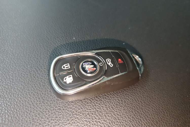 Used Buick GL8 2020 Land Business Class 652T Luxury Model Vehicle Key