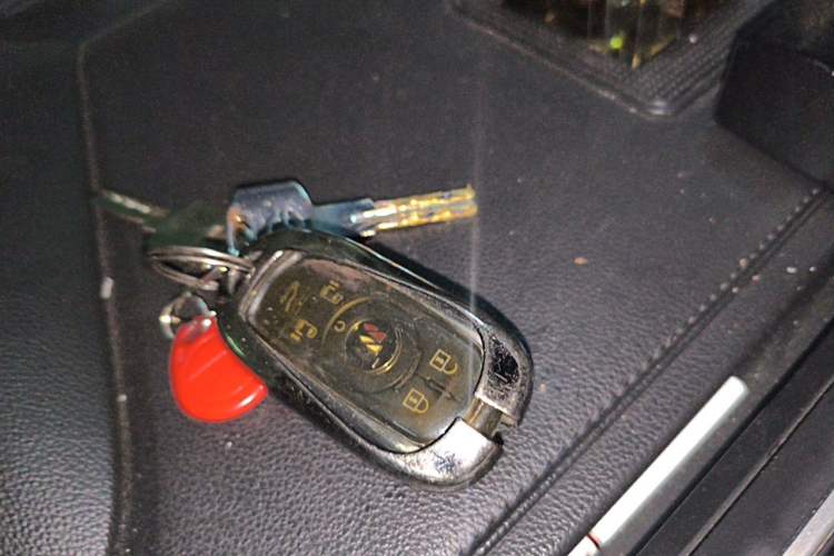 Used Buick GL8 2020 ES Land Cruiser 653T Smart Flagship Model Vehicle Key
