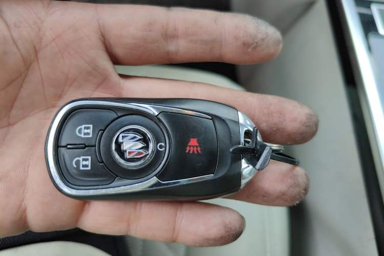 Used Buick GL8 2020 Land Cruiser Executive Class 652T Comfort Model Vehicle Key