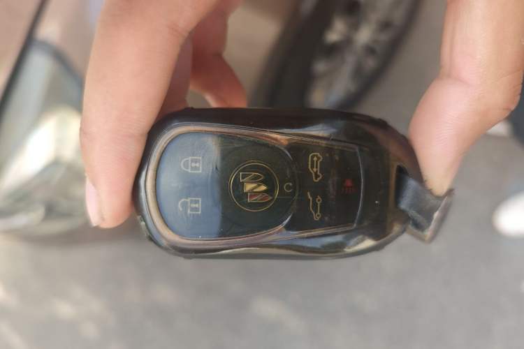 Used Buick GL8 2020 Land Business Class 652T Premium Model Vehicle Key