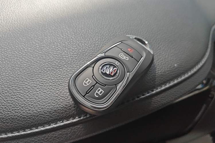 Used Buick GL8 2020 Land Business Class 652T Luxury Model Vehicle Key