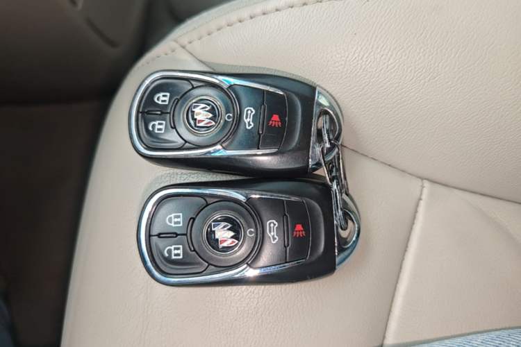 Used Buick GL8 2020 Land Business Class 652T Luxury Model Vehicle Key