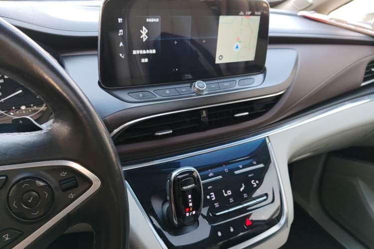Used Buick GL8 2020 Land Business Class 652T Luxury Model Audio And AC Panel