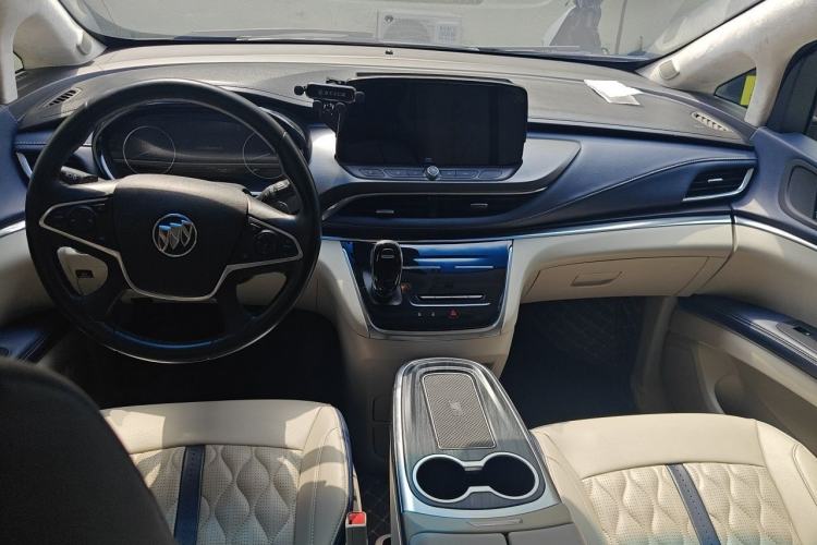 Used Buick GL8 2020 Land Business Class 652T Luxury Model Center Console