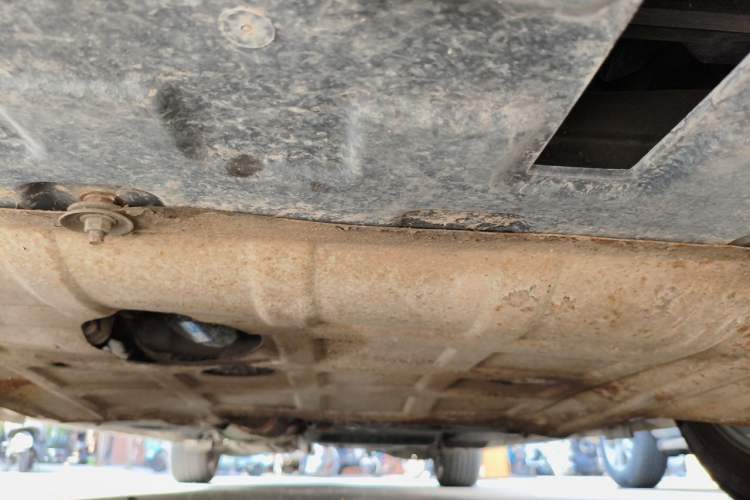 Used Buick GL8 2020 ES Land Cruiser 653T Comfort Edition Chassis Front