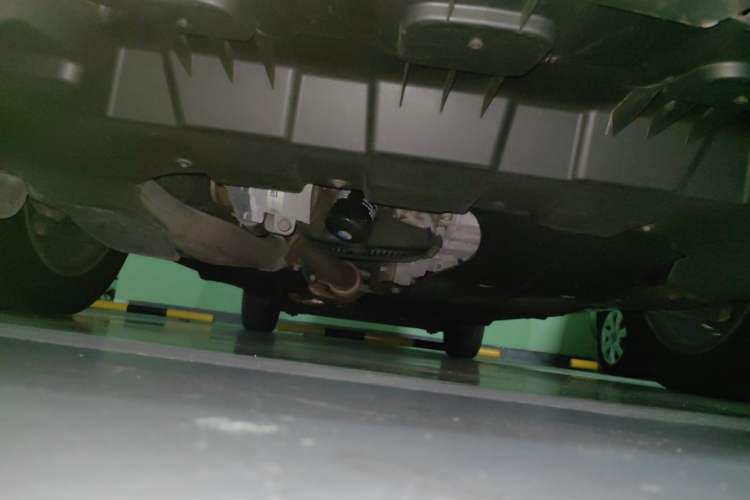 Used Buick GL8 2020 Land Cruiser Executive Class 652T Comfort Model Chassis Front