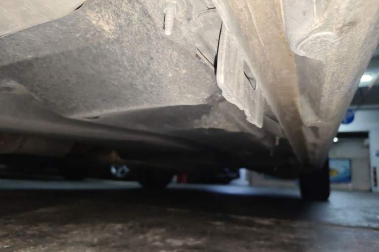 Used Buick GL8 2020 ES Land Cruiser 653T Luxury Model Chassis Front Left
