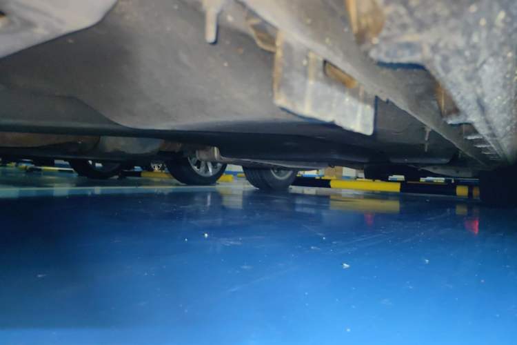Used Buick GL8 2020 ES Land Cruiser 653T Luxury Model Chassis Front Left