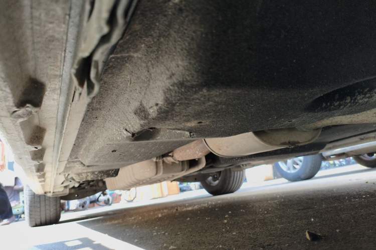 Used Buick GL8 2020 ES Land Cruiser 653T Comfort Edition Chassis Front Right