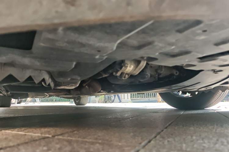 Used Buick GL8 2020 ES Land Cruiser 653T Luxury Model Chassis Front Right