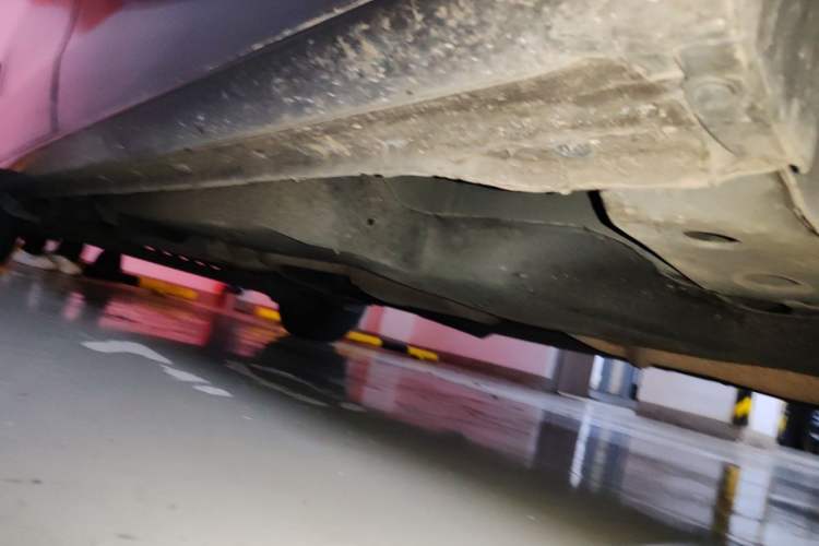 Used Buick GL8 2020 Land Cruiser Executive Class 652T Comfort Model Chassis Front Right