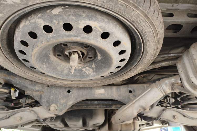 Used Buick GL8 2020 ES Land Cruiser 653T Comfort Edition Chassis Rear