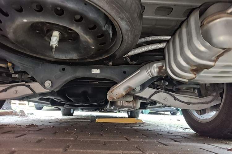 Used Buick GL8 2020 ES Land Cruiser 653T Luxury Model Chassis Rear