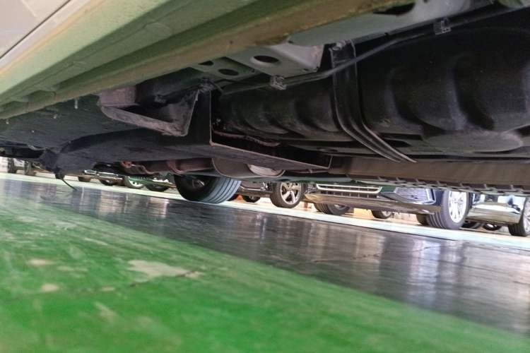Used Buick GL8 2020 ES Land Cruiser 653T Luxury Model Chassis Rear Left