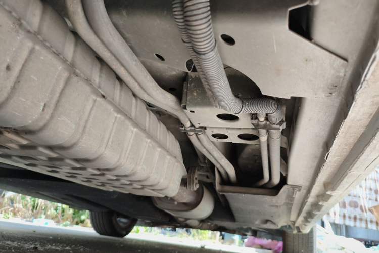 Used Buick GL8 2020 ES Land Cruiser 653T Comfort Edition Chassis Rear Right
