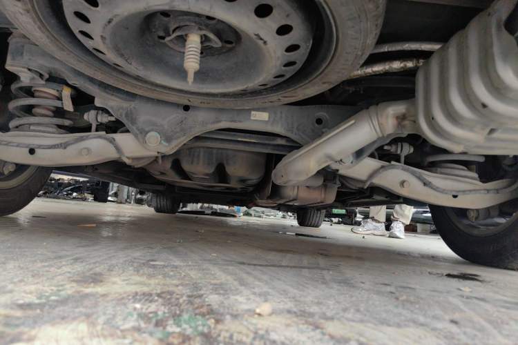 Used Buick GL8 2020 ES Land Cruiser 653T Flagship Model Chassis Rear
