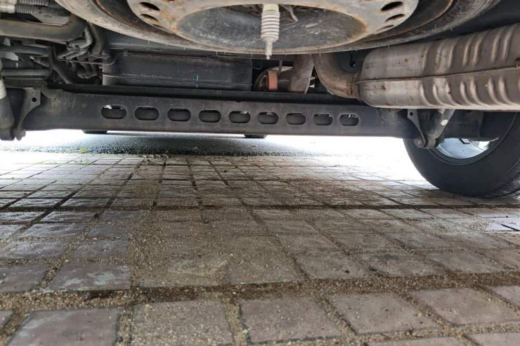Used Buick GL8 2020 Land Cruiser Executive Class 652T Comfort Model Chassis Rear