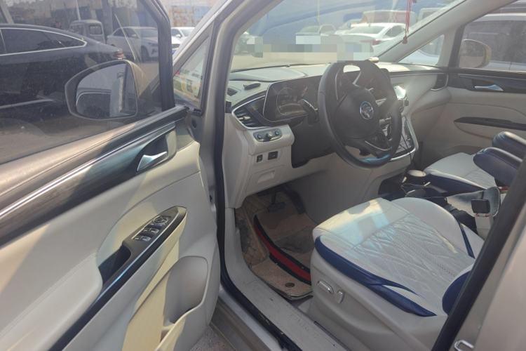 Used Buick GL8 2020 ES Land Cruiser 653T Comfort Edition Driver Seat