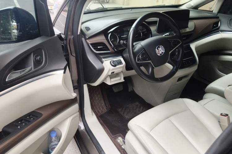 Used Buick GL8 2020 Land Business Class 652T Luxury Model Driver Seat