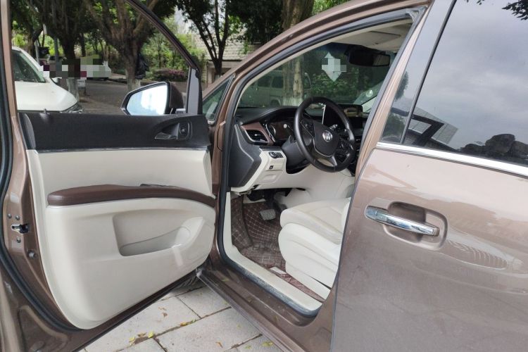 Used Buick GL8 2020 Land Business Class 652T Premium Model Driver Seat