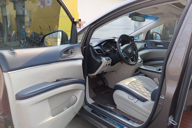 Used Buick GL8 2020 Land Business Class 652T Luxury Model Driver Seat