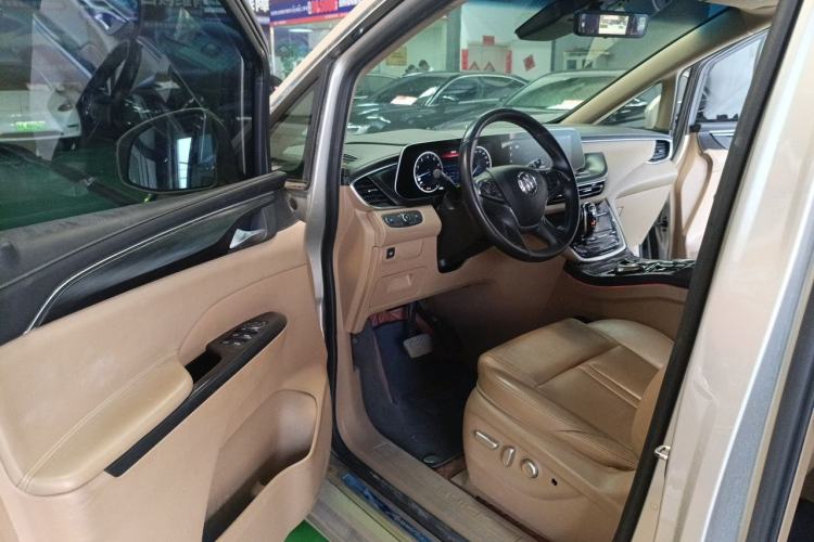 Used Buick GL8 2020 ES Land Cruiser 653T Luxury Model Driver Seat