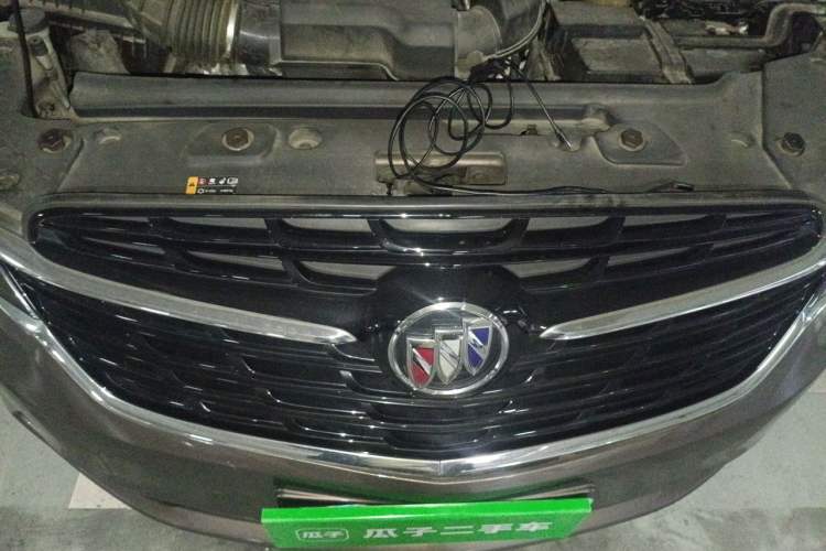 Used Buick GL8 2020 Land Business Class 652T Luxury Model Engine Bay