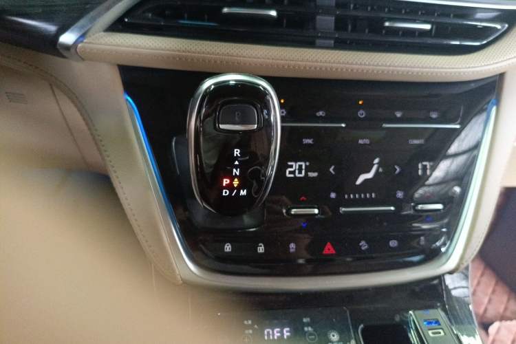 Used Buick GL8 2020 ES Land Cruiser 653T Luxury Model Gear Lever