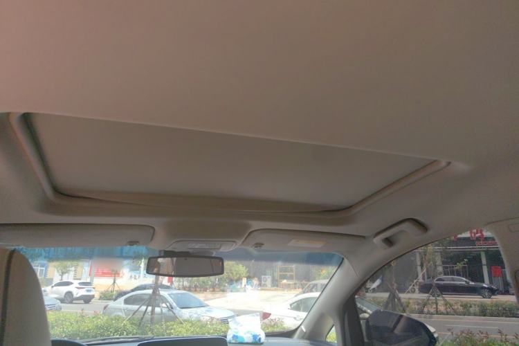 Used Buick GL8 2020 Land Business Class 652T Luxury Model Headliner
