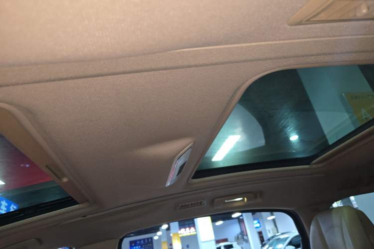 Used Buick GL8 2020 ES Land Cruiser 653T Luxury Model Headliner