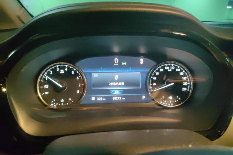 Used Buick GL8 2020 Land Cruiser Executive Class 652T Comfort Model Instrument Cluster