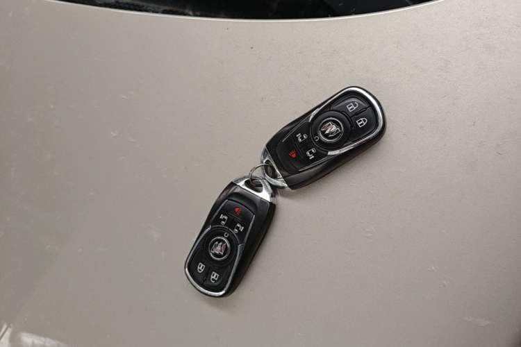 Used Buick GL8 2020 ES Land Cruiser 653T Luxury Edition Interior 1