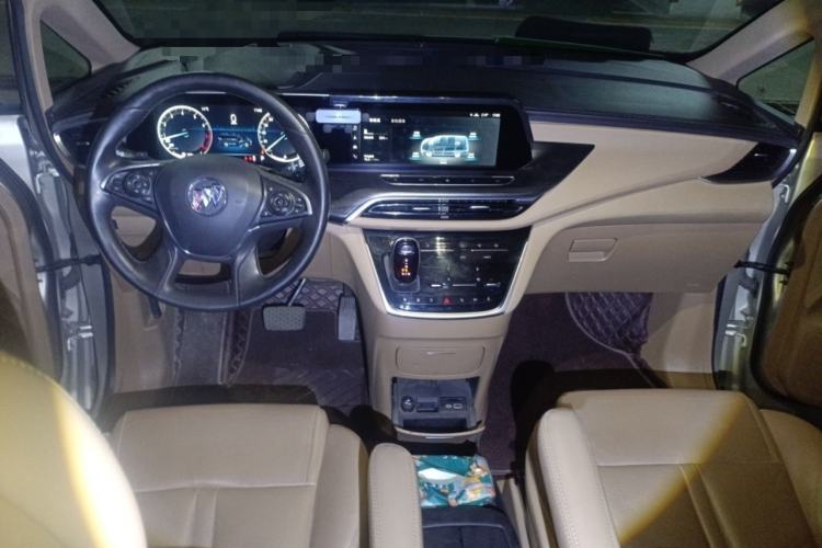 Used Buick GL8 2020 ES Land Cruiser 653T Luxury Model Interior 2