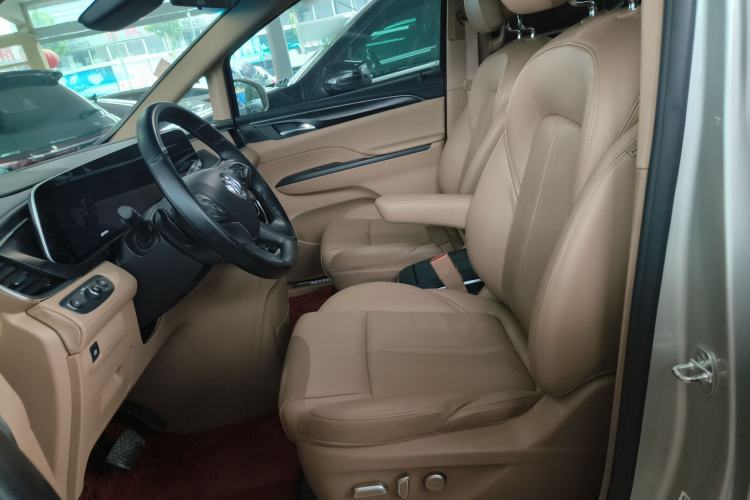 Used Buick GL8 2020 ES Land Cruiser 653T Flagship Model Interior 3