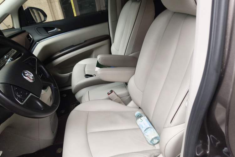 Used Buick GL8 2020 Land Business Class 652T Luxury Model Left Front Seat