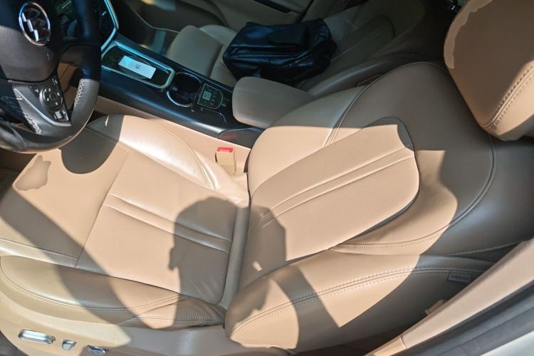 Used Buick GL8 2020 ES Land Cruiser 653T Luxury Model Left Front Seat