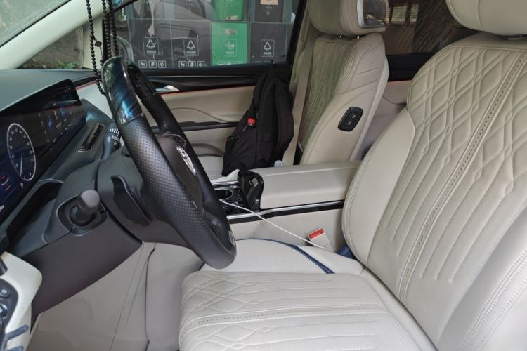 Used Buick GL8 2020 ES Land Cruiser 653T Comfort Edition Left Front Seat